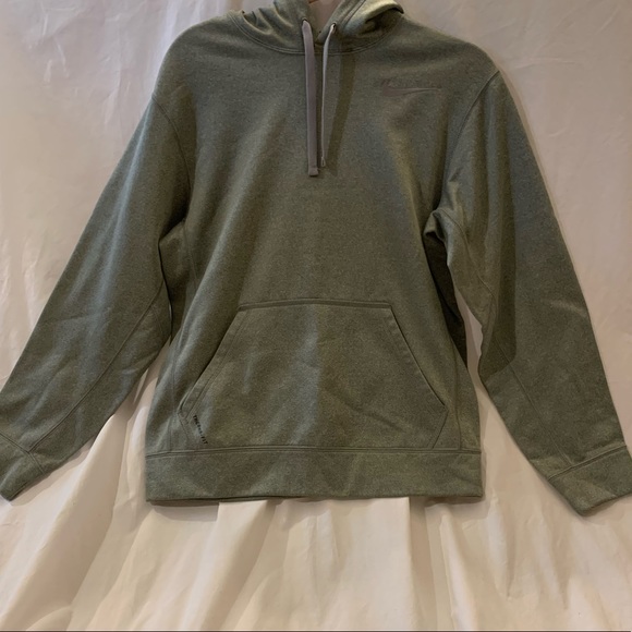 Nike Other - Nike Therma-Fit Grey Hoodie
